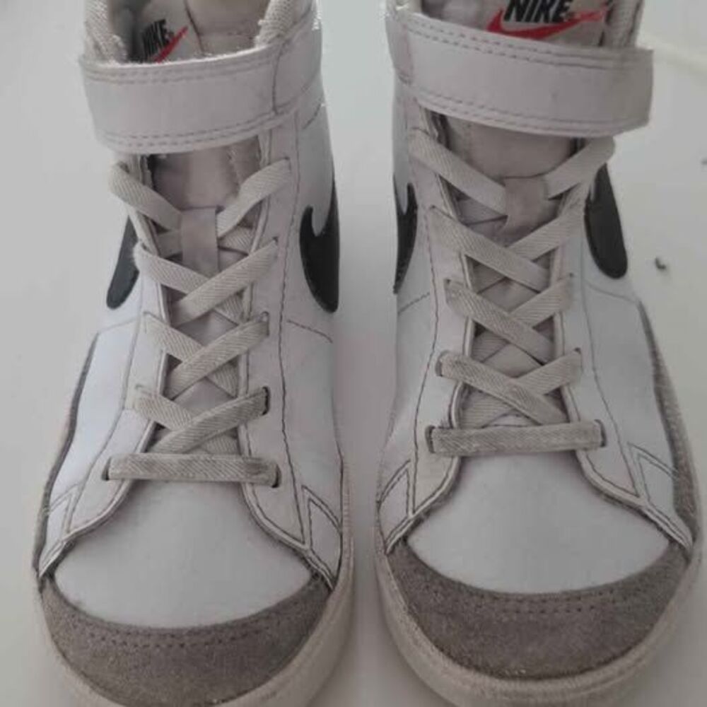 Nike Blazer Mid '77 Auto-Max Kids High Top Sneakers White DA4087-100 Size 13C
